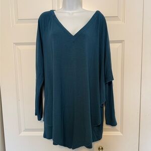 Soft Surroundings Handkerchief Tunic Top Blue